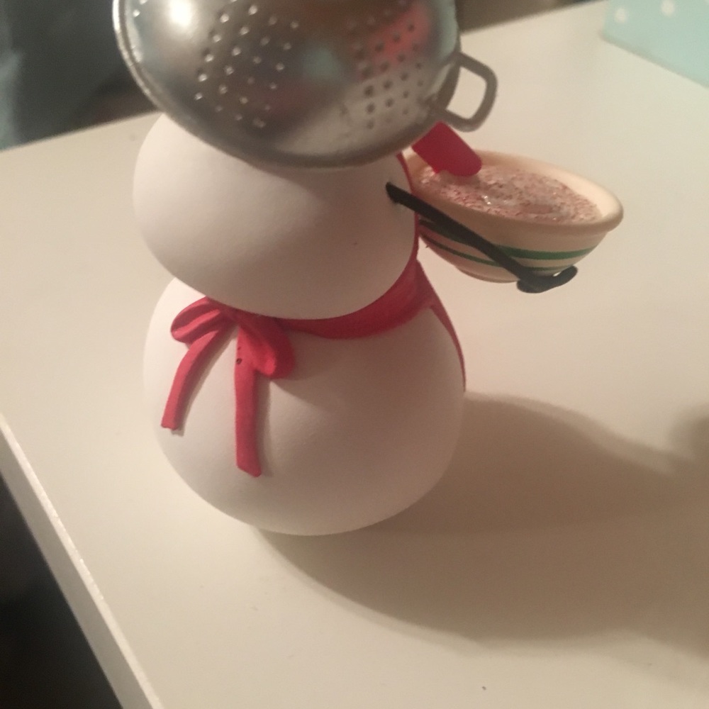 “Merry in the Making” Hallmark Keepsake Ornament - Picture 3 of 3